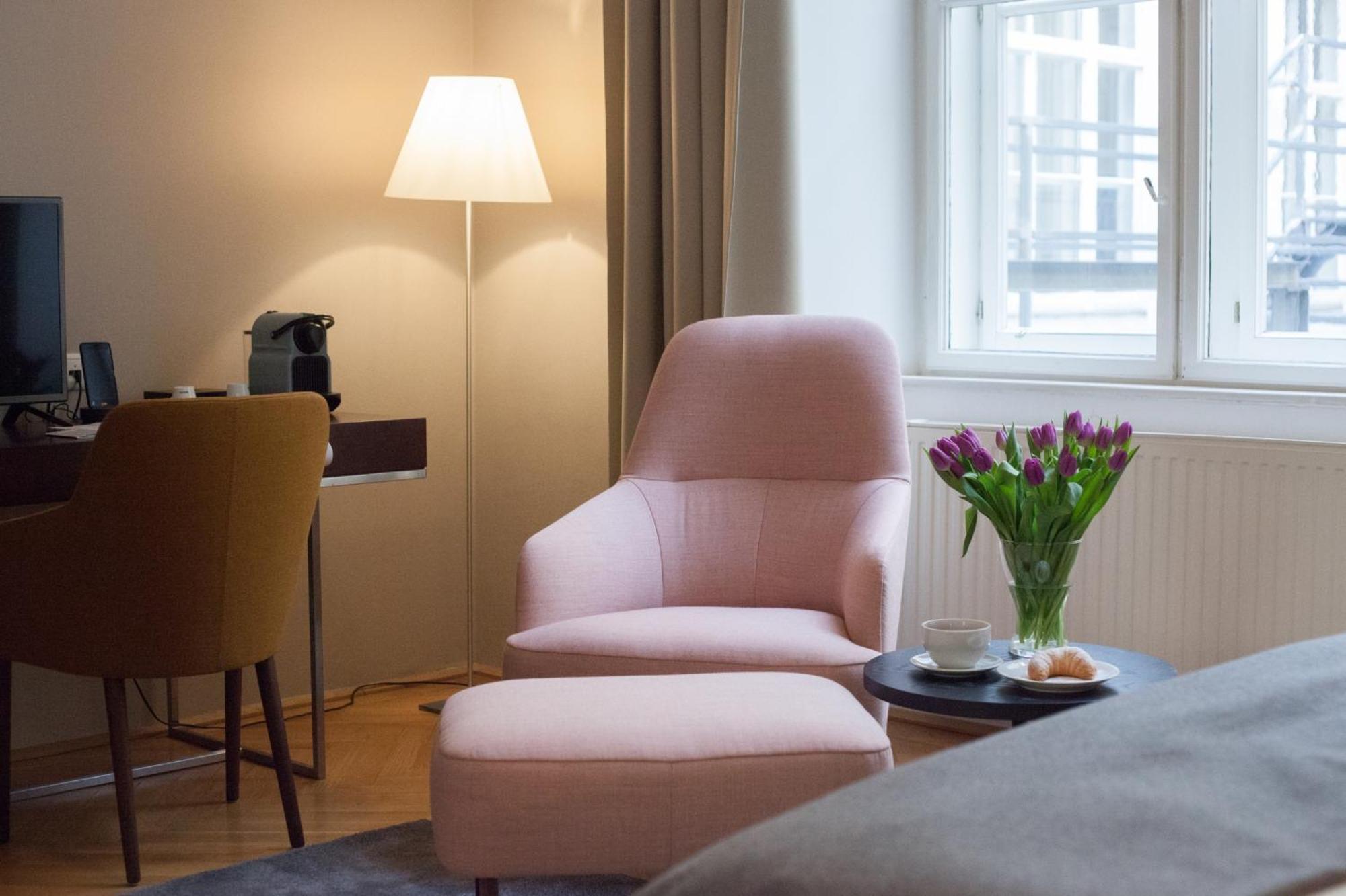 Small Luxury Hotel Altstadt Wien Ngoại thất bức ảnh